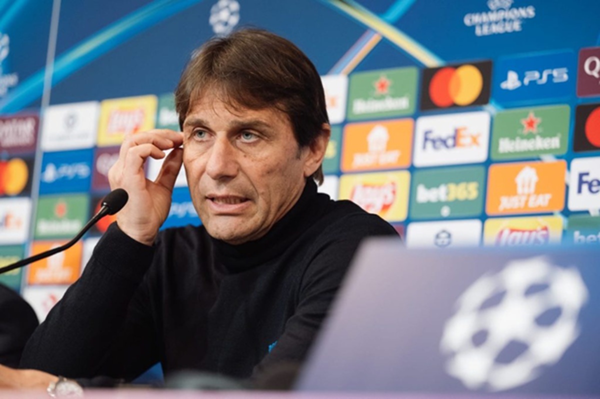 Napoli vs Juventus, Antonio Conte Scudetto Saat Ini Absurd