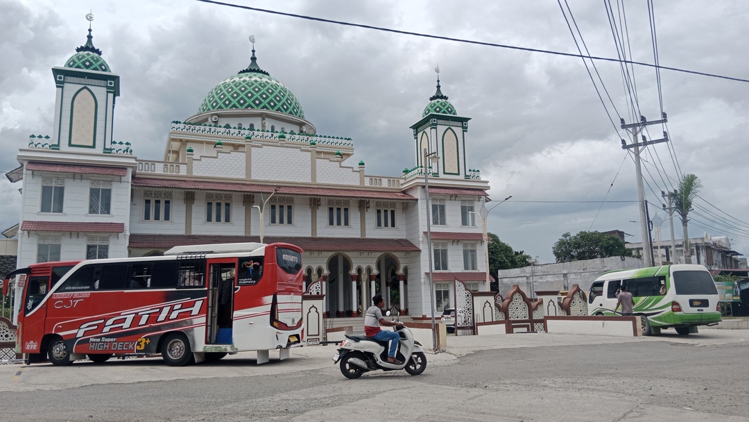 Bersolek Sambut Ramadan 1447 H, Masjid Taqwa Lampoih Saka Aceh Laksana Rest Area Religi