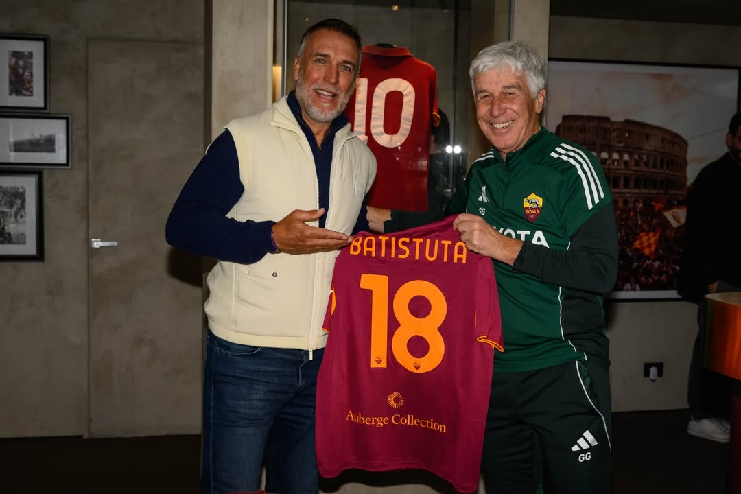 Kematian Diego Maradona Masih Menghantui Gabriel Batistuta